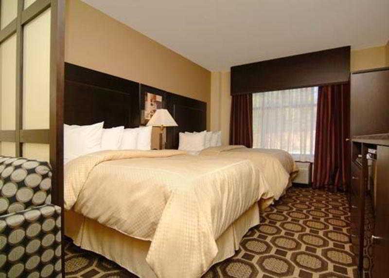 Holiday Inn Express & Suites Lexington By Ihg Exteriér fotografie