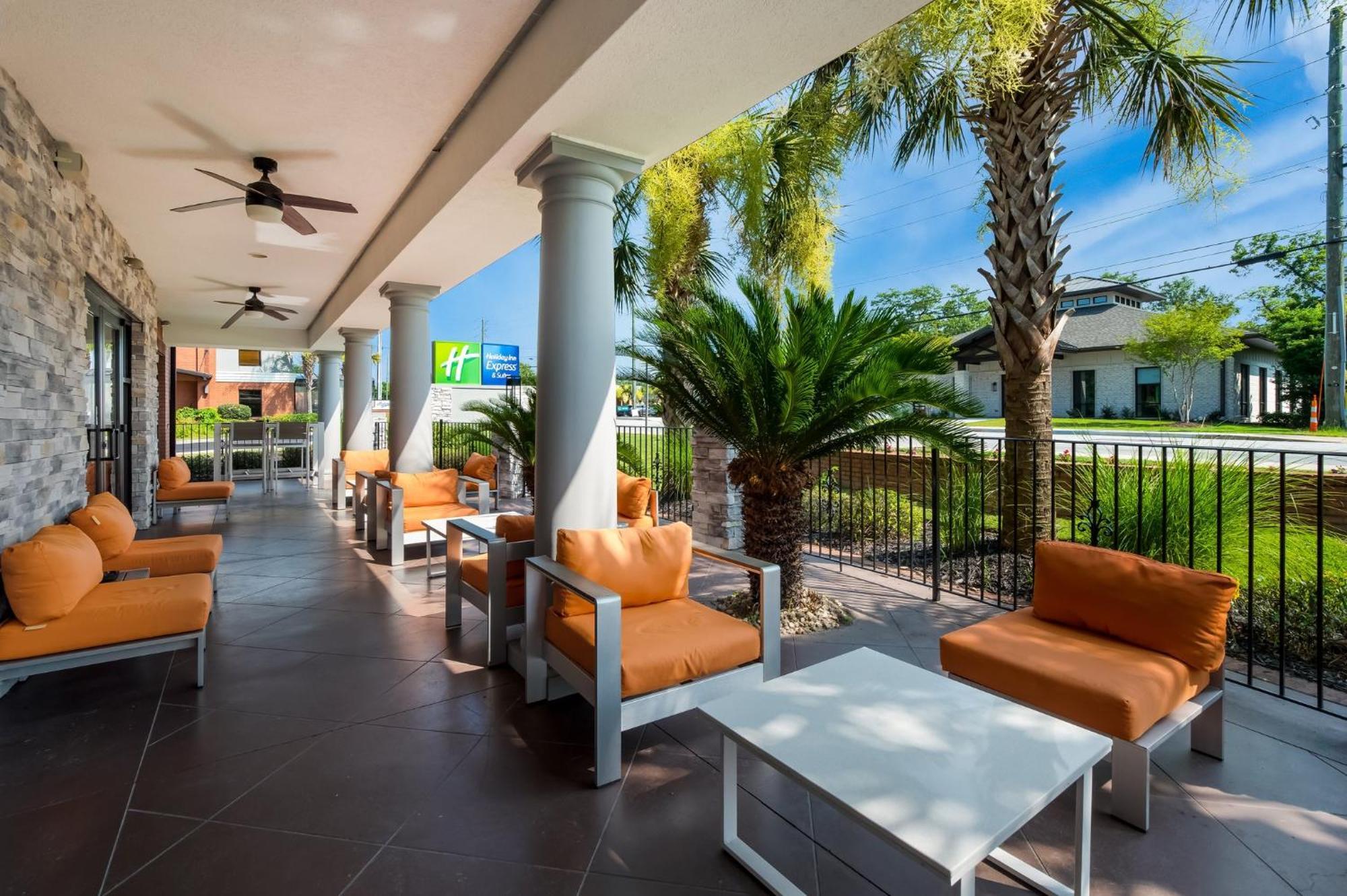 Holiday Inn Express & Suites Lexington By Ihg Exteriér fotografie