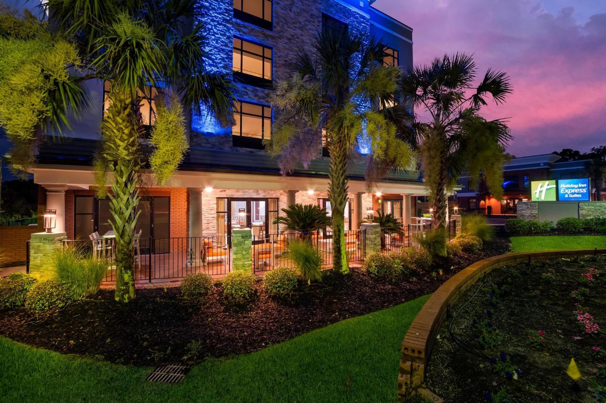 Holiday Inn Express & Suites Lexington By Ihg Exteriér fotografie